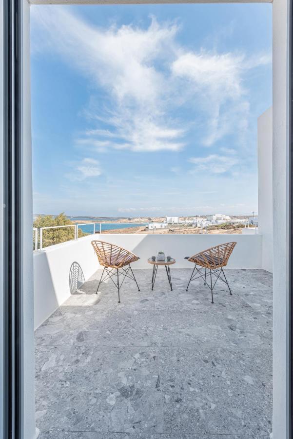Paros Cape Suites Náousa Eksteriør bilde